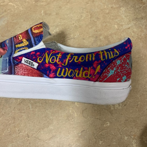 Custom Vans - Picture 2 of 8